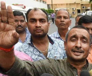 سینگر نے میرے پورے خاندان کو ختم کر دیا۔ صرف میں بچا ہوں۔میں لڑوں گا اور اسے سزا دلا کر رہوں گا: ریپ متاثرہ کے چچا کا اعلان