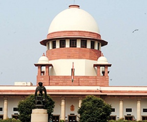 شہریت ترمیمی قانون پر فی الحال پابندی لگانے سے سپریم کورٹ کا انکار ۔ سماعت جاری