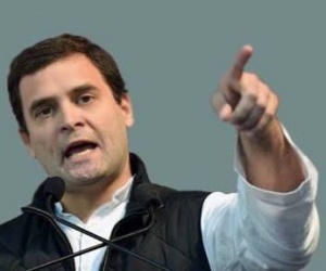 کانگریس رافیل سودے پر این ڈی اے حکومت کو گھیرنے میں مصروف