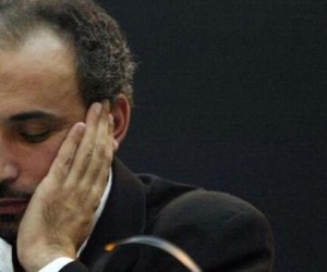 معروف اسلامی اسکالر پروفیسر طارق رمضان ضمانت پر رہا ،وکیل نے تمام الزامات کو سازش بتایا