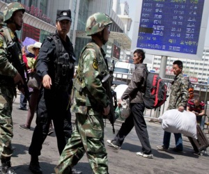 چینی سرزمین مسلمانوں پر تنگ،مذہب تبدیل کرنے پر مجبور کیا جانے لگا