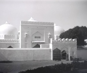 بابری مسجد تنازع ۔400 سالوں تک رام مندر یا رام جنم بھومی کا کہیں بھی کسی نے کوئی تذکرہ نہیں کیا