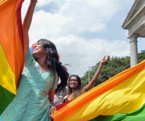 پاکستان میں ایک لڑکی نے دوسری لڑکی سے رچائی شادی ۔والدین کے اعتراض پر انہیں کے خلاف درج کرادیا اغواکا مقدمہ