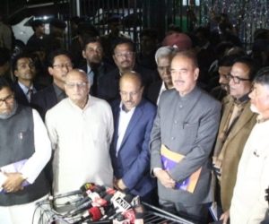 ای وی ایم قضیہ: کانگریس سمیت 21 اپوزیشن پارٹیوں کا الیکشن کمیشن سے بڑا مطالبہ