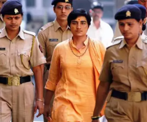 دگ وجے سنگھ کے خلاف سادھوی پرگیہ ٹھاکر نے بھوپال سے مانگا بی جے پی کا ٹکٹ