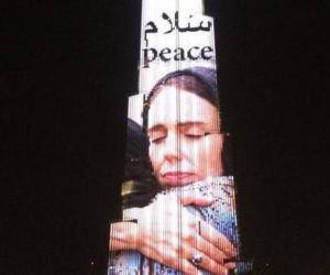 برج خلیفہ پر تصویر کے ساتھ نیوزی لینڈ کی وزیراعظم کو خراج تحسین