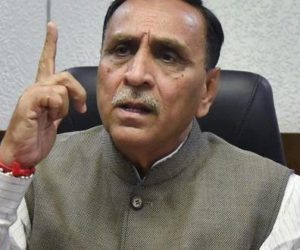 وجے روپانی کا متنازع بیان، کہا کہ اگر کانگریس غلطی سے بھی انتخابات جیت گئی تو پاکستان میں خوشیاں منائی جائے گی 