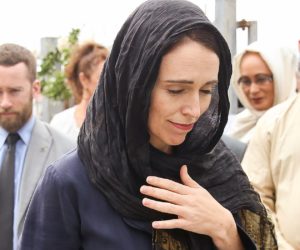 چھوٹے ملک کی بڑی وزیراعظم، کاش باقی رہنما بھی ایسے ہوں