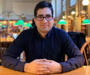 کشمیر میں کبھی ایسا خوف و دہشت نہیں دیکھا : سابق آئی اے ایس افسر ڈاکٹر شاہ فیصل