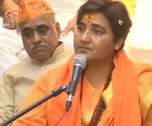 آزاد ہندوستان کے پہلے دہشت گرد ناتھورام گوڈسے کو پرگیہ ٹھاکرنے بتایا دیش بھگت