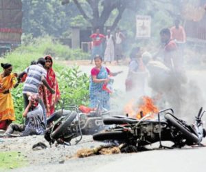 مغربی بنگال میں تشدد مسلسل جاری ۔ بی جے پی اور ٹی ایم سی کارکنان کا ایک دوسرے پر الزام