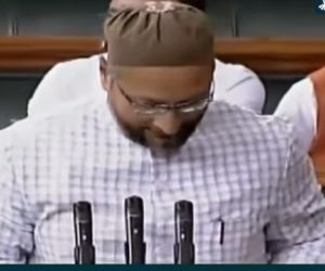 پارلیمنٹ میں اویسی کی حلف برادری کے دوران جے شری رام ، وندے ماترم کے نعرے لگائے گئے. اویسی نے بھی نعرہ تکبیر اللہ اکبر کا نعرہ بلند کیا