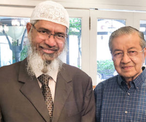 پی ایم مودی کا ایک اور جھوٹ بے نقاب ۔ ملیشیا کے وزیر اعظم سے ڈاکٹر ذاکر نائک کے مسئلہ پر نہیں ہوئی تھی کوئی بات