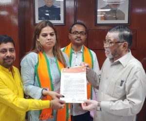 لیبر منسٹر سے ایڈوکیٹ نازیہ الہی خان کی ملاقات ۔ بنگال کے مزدوروں کے ساتھ جاری زیادتی کور وکنے کا مطالبہ