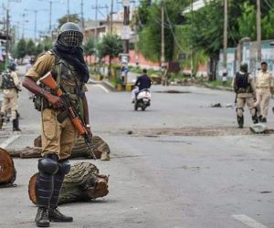 کشمیر میں حقوقِ انسانی کی خلاف ورزی کا مسلسل 23 واں دن، نظام زندگی مکمل مفلوج 