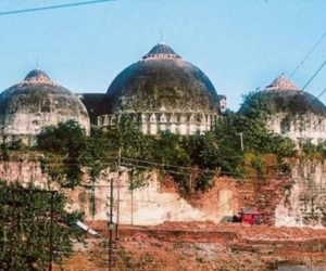 ایودھیا کیس: مندر توڑ کر نہیں، خالی جگہ پر بنائی گئی تھی بابری مسجد 1886میں بھی چبوترے پر ہی مندر بنانے کا دعویٰ کیا گیا، کورٹ نے اجازت نہیں دی تھی