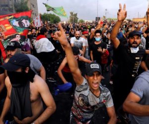 عراق میں حکومت مخالف مظاہرے ، جھڑپوں میں 28 افراد ہلاک !