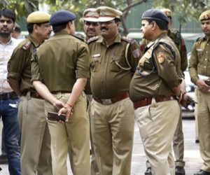 بہار: ٹرانسپورٹروں سے ساز باز کے الزام میں 13 پولس افسران سمیت 45 جوان معطل