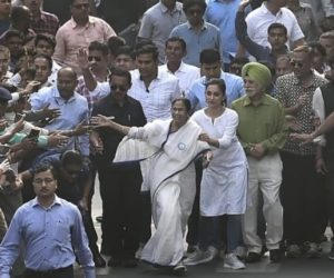 شہریت ترمیمی ایکٹ کے خلاف ممتا بنرجی نے دوسرے دن بھی کی ریلی