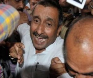 سابق بی جے پی رکن اسمبلی کلدیپ سینگر کو عمر قید کی سزا، 25 لاکھ کا جرمانہ