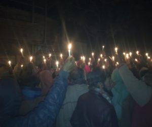 سی اے اے کے خلاف ارریہ کے کامت ہاٹ میں کینڈل مارچ