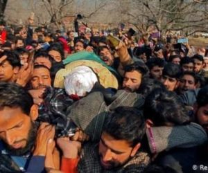 کشمیر: بزرگ رہنما غلام محمد بھٹ کی یوپی جیل میں ہوئی اچانک موت سے ان کے گاؤں کُلنگام میں صف ماتم