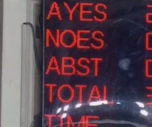 شدید ہنگامے کے درمیان شہریت ترمیمی بل 2019 لوک سبھا میں پیش