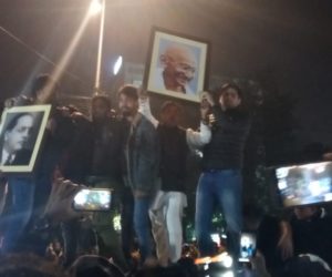 پولس نے جو کیا وہ ٹھیک نہیں، شہریت ایکٹ کے خلاف لڑائی میں اپنے طلبہ کے ساتھ ہوں : جامعہ وائس چانسلر