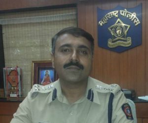 متنازع شہریت ترمیمی بل پاس ہونے پر پر آئی پی ایس آفیسر عبدالرحمن نے استعفی دے دیا