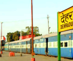 اتراکھنڈ: ریلوے سائن بورڈز میں اردو میں لکھے ناموں کو بدل کر سنسکرت میں کیا جائے گا