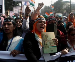 شاہین باغ کے طرز پر ممبئی کے شاہراہ پر خواتین کا احتجاج شروع