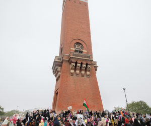 لکھنؤ میں سی اے اے کے خلاف احتجاج کر رہی خواتین پر پولیس کی کاروائی،ضبط کئے کمبل و کھانے کا سامان