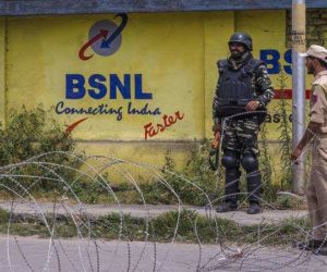 کشمیر : صرف BSNL کی ایس ایم ایس سروس بحال، نجی کمپنیوں کے صارفین میں غصے کی لہر!
