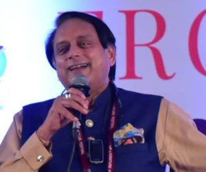 CAAکو لے ششی تھرور کا مودی سرکار پر حملہ،کہا – محمدعلی جناح جیت رہے ہیں