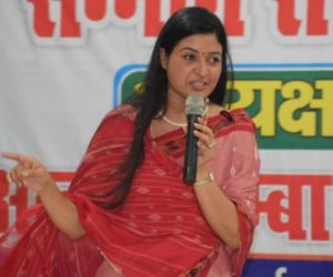 عاپ کارکن کو الکالامبا نے لگایا تھپڑ ۔ پولس کے سامنے کی تھی بدسلوکی