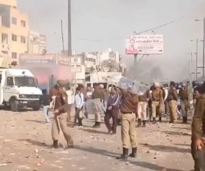 بھجن پورہ کی فاطمہ مسجد کو شرپسندوں نے آگ لگادیا ۔ آ ج رات ایک او رحملہ کی سازش