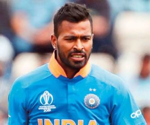 ون ڈے ،ٹی ٹونٹی کے بعد ٹیسٹ سیریز سے بھی باہر ہوئے ہاردک پانڈیا