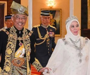 ملیشیا: شاہی محل کے 7 ملازم کورونا پازیٹو، سلطان اور ان کی بیگم خطرے میں!