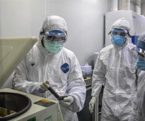 کورونا متاثرین کی تعداد 15 لاکھ اور ہلاکتوں کی تعداد 88 ہزار سے تجاوز