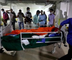 ڈھاکہ کی ایک مسجد میں دھماکہ، جاں بحق افراد کی تعداد 17 ہو گئی