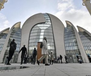 جرمنی: عدالت نے اذان پر عائد پابندی ختم کردی