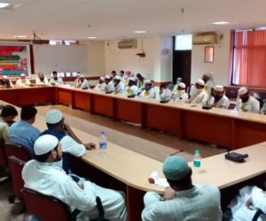 اساتذہ مدارس کی خبر گیری قومی فریضہ اور وقت کا تقاضا عمران حسین وزیر دہلی سرکار نے ائمہ و علماء کے مسائل حل کرنے کے لئے جلد ہی وقف بورڈ کے ساتھ میٹنگ کرنے کا کیا وعدہ