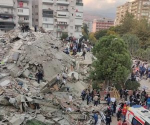 ترکی اور یونان میں آئے شدید زلزلے میں ہلاک شدگان کی تعداد 26 ، 800 سے زیادہ زخمی