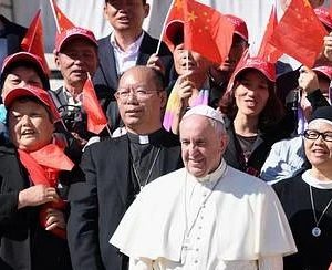 ایغور مسلمانوں کی حمایت کرنے پر چین نے کی پوپ فرانسس پر تنقید