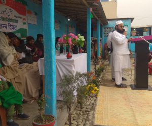 الغزالی میں جشنِ جمہوریہ کے موقع پر انگلش کورس مکمل کرنے والے طلباء کو سند سے نوازا گیا