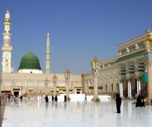 فاصلہ برقرار رکھنے کے پیشِ نظر کھولی گئی مسجد نبوی کی چھت، آج سے ادا کر سکیں گے نماز