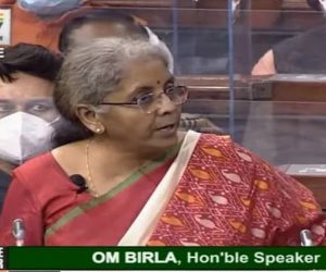 بجٹ 2021: وزیر مالیات نے کہا ’حکومت کسانوں کے لیے وقف‘، اور پھر شروع ہو گیا ہنگامہ!