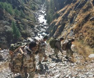 اتراکھنڈ سانحہ: اب تک 28 افراد کی موت، 202 لاپتہ، ٹنل میں پھنسے لوگوں کو نکالنے کی کوششیں تیز