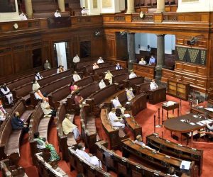 کورونا سے بچانے والے پینٹ، فرنیچر کا جھوٹا اشتہار دینے پر 14 کمپنیوں کو نوٹس!