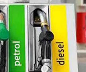 لگاتار 12ویں دن بڑھیں پیٹرول اور ڈیزل کی قیمتیں، دہلی میں 90روپے کے پار